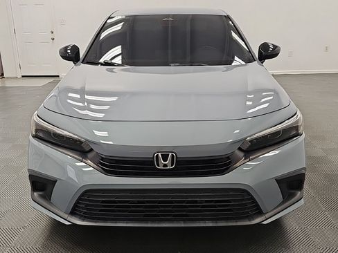 Used 2024 Honda Civic Sport image 4