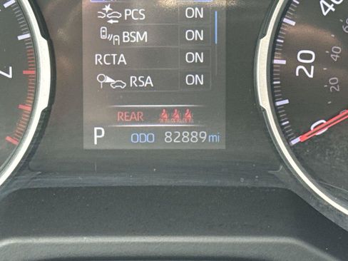 Used 2021 Toyota RAV4 LE AWD/4WD image 28