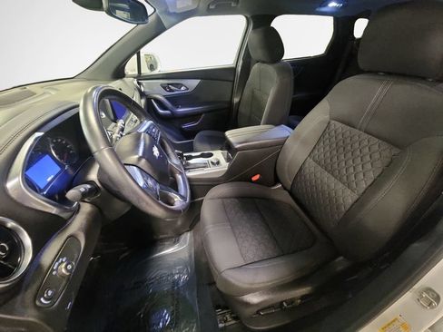 Used 2020 Chevrolet Blazer LT AWD/4WD image 13