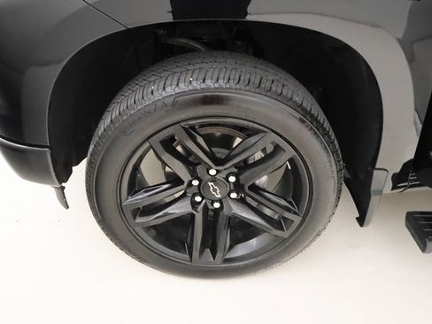 Used 2024 Chevrolet Silverado 1500 High Country w/ Technology Package image 6