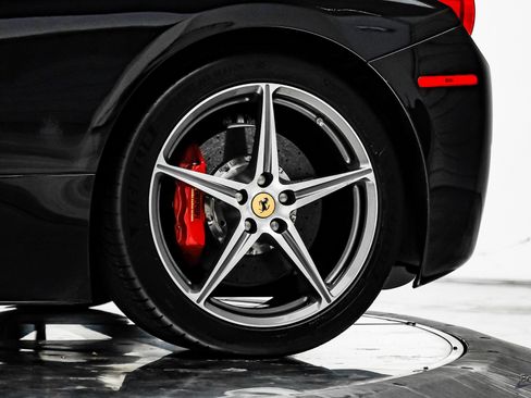 Used 2012 Ferrari 458 Italia Coupe image 86