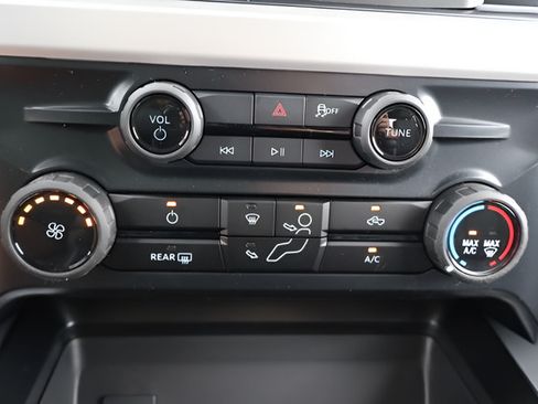 New 2026 Ford F250 XLT w/ Tremor Off-Road Package AWD/4WD image 17