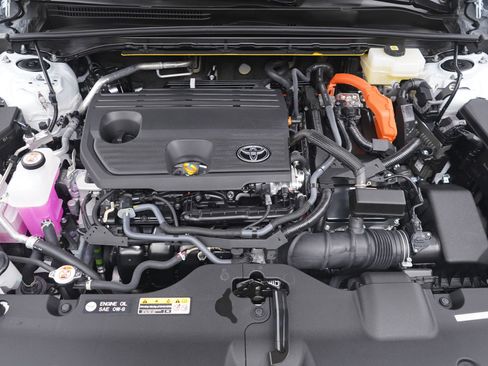 Used 2026 Toyota Crown Limited image 32