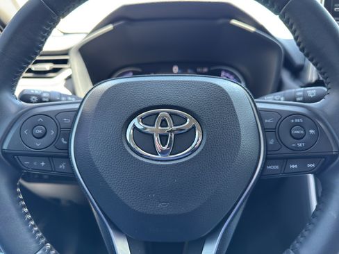 Used 2020 Toyota RAV4 Limited w/ All Weather Liner Package AWD/4WD image 16