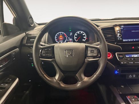 Used 2024 Honda Ridgeline Black Edition image 13