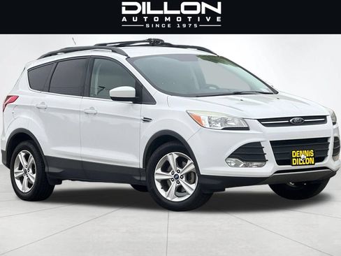 Used 2013 Ford Escape SE FWD image 2