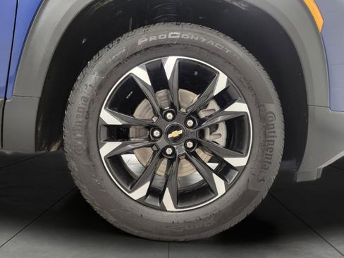Used 2023 Chevrolet TrailBlazer LT image 3