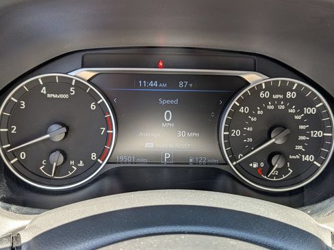 Certified 2023 Nissan Altima 2.5 SR FWD image 19
