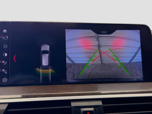 Used 2019 BMW X3 sDrive30i w/ Premium Package image 16