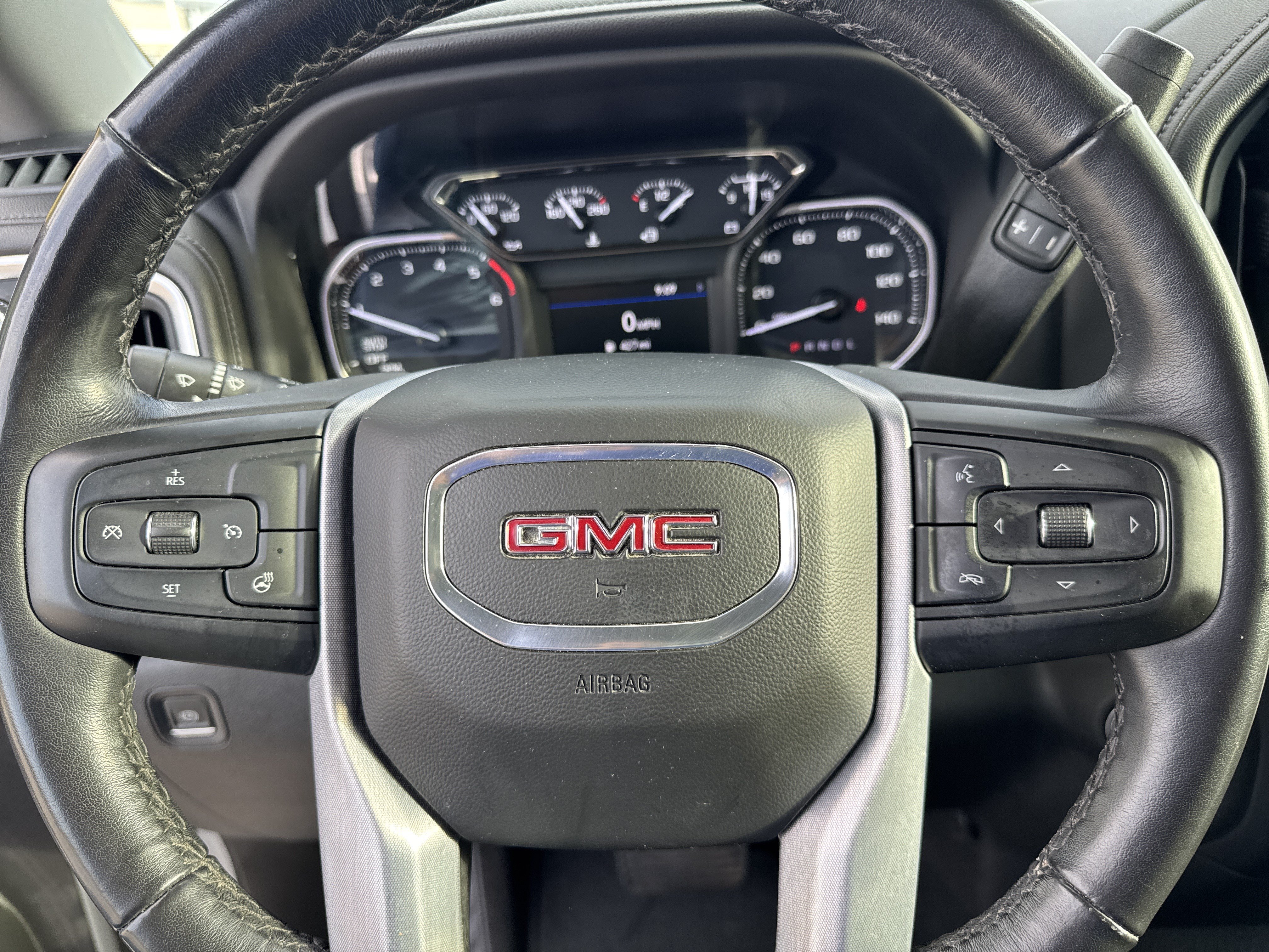 Used 2022 GMC Sierra 1500 SLT AWD/4WD image 16