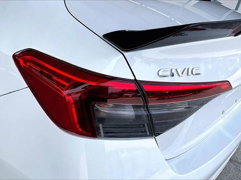 Used 2022 Honda Civic Sport image 20