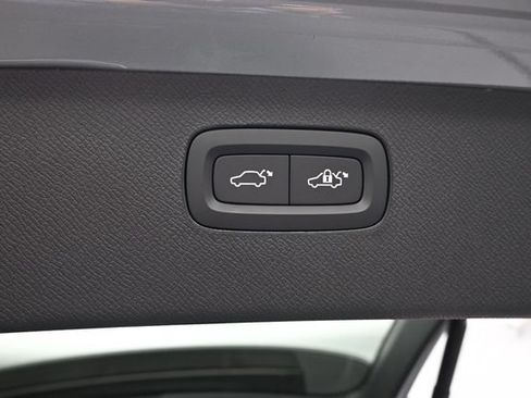 New 2026 Volvo XC90 T8 Ultra w/ Protection Package Premier AWD/4WD image 33