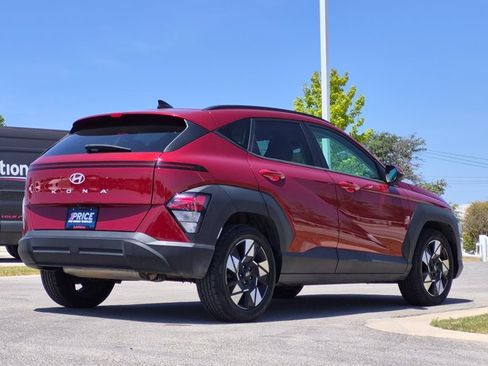 Used 2025 Hyundai Kona SEL FWD image 5