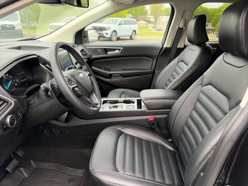Used 2024 Ford Edge SEL w/ Convenience Package AWD/4WD image 9