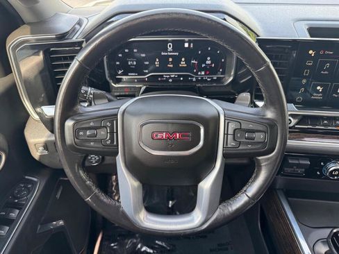 Used 2022 GMC Sierra 1500 Elevation w/ Preferred Package AWD/4WD image 7