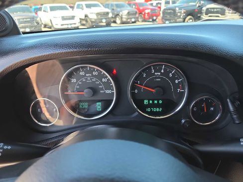 Used 2013 Jeep Wrangler Unlimited Sport AWD/4WD image 26