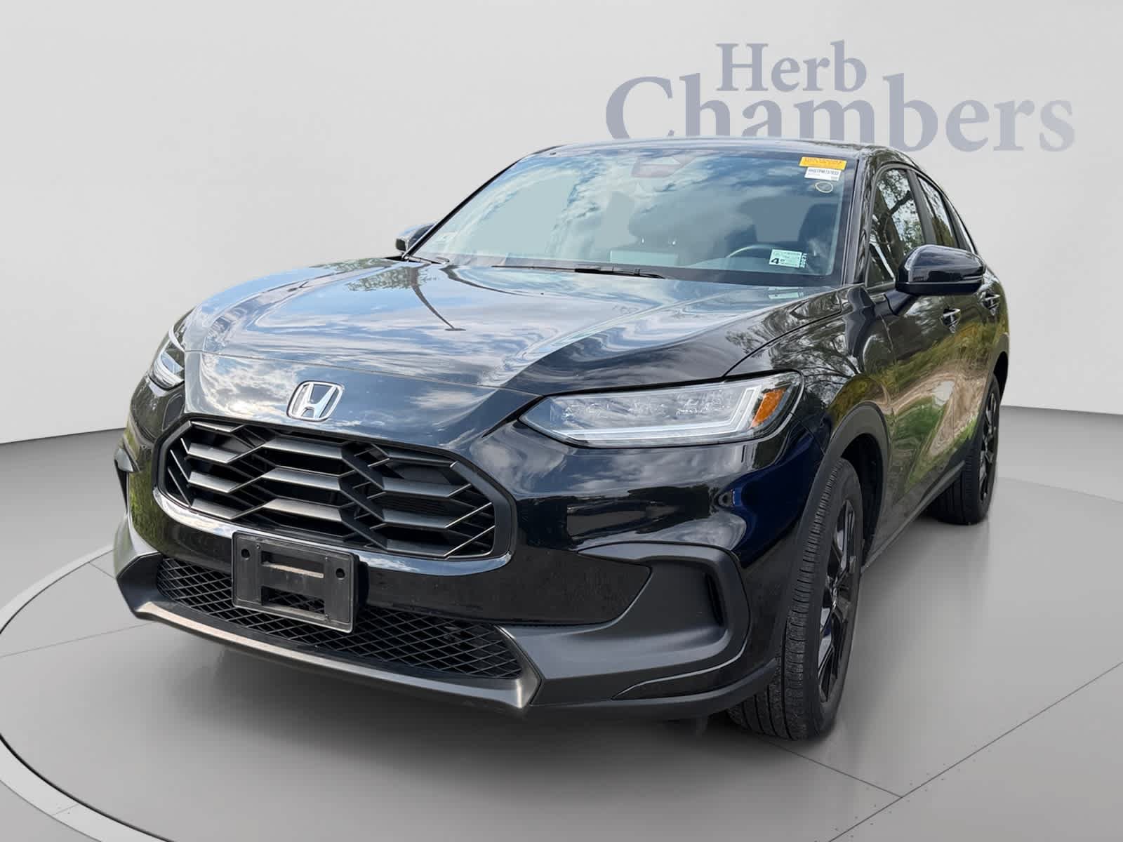 Used 2023 Honda HR-V Sport image 4