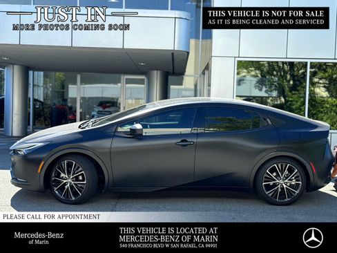Used 2026 Toyota Prius Limited AWD/4WD image 3