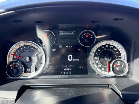 Used 2016 RAM 1500 Laramie w/ Convenience Group AWD/4WD image 15