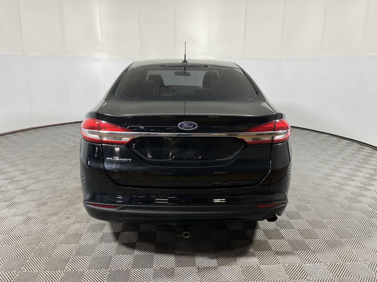 Used 2017 Ford Fusion S FWD image 7