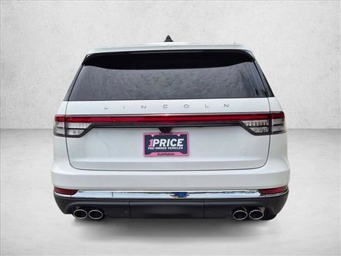 Used 2025 Lincoln Aviator Reserve w/ Illumination Package RWD image 6