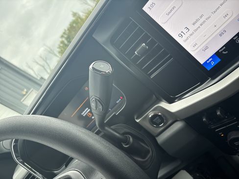 New 2026 Ford F250 XLT w/ XLT Premium Package image 24