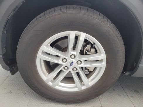Used 2023 Ford Explorer 4WD image 31