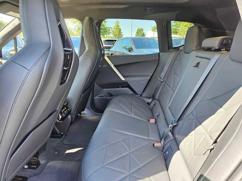 Used 2025 BMW iX xDrive50 image 17