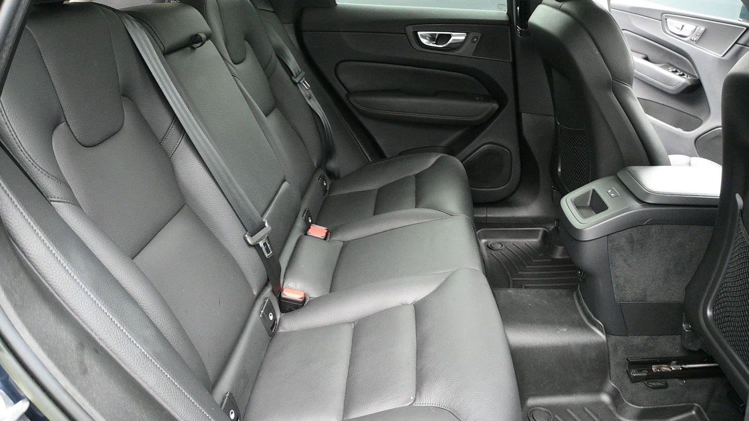 Used 2023 Volvo XC60 B5 Plus w/ Climate Package AWD/4WD image 20