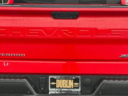 Certified 2023 Chevrolet Silverado 1500 ZR2 w/ Technology Package image 49