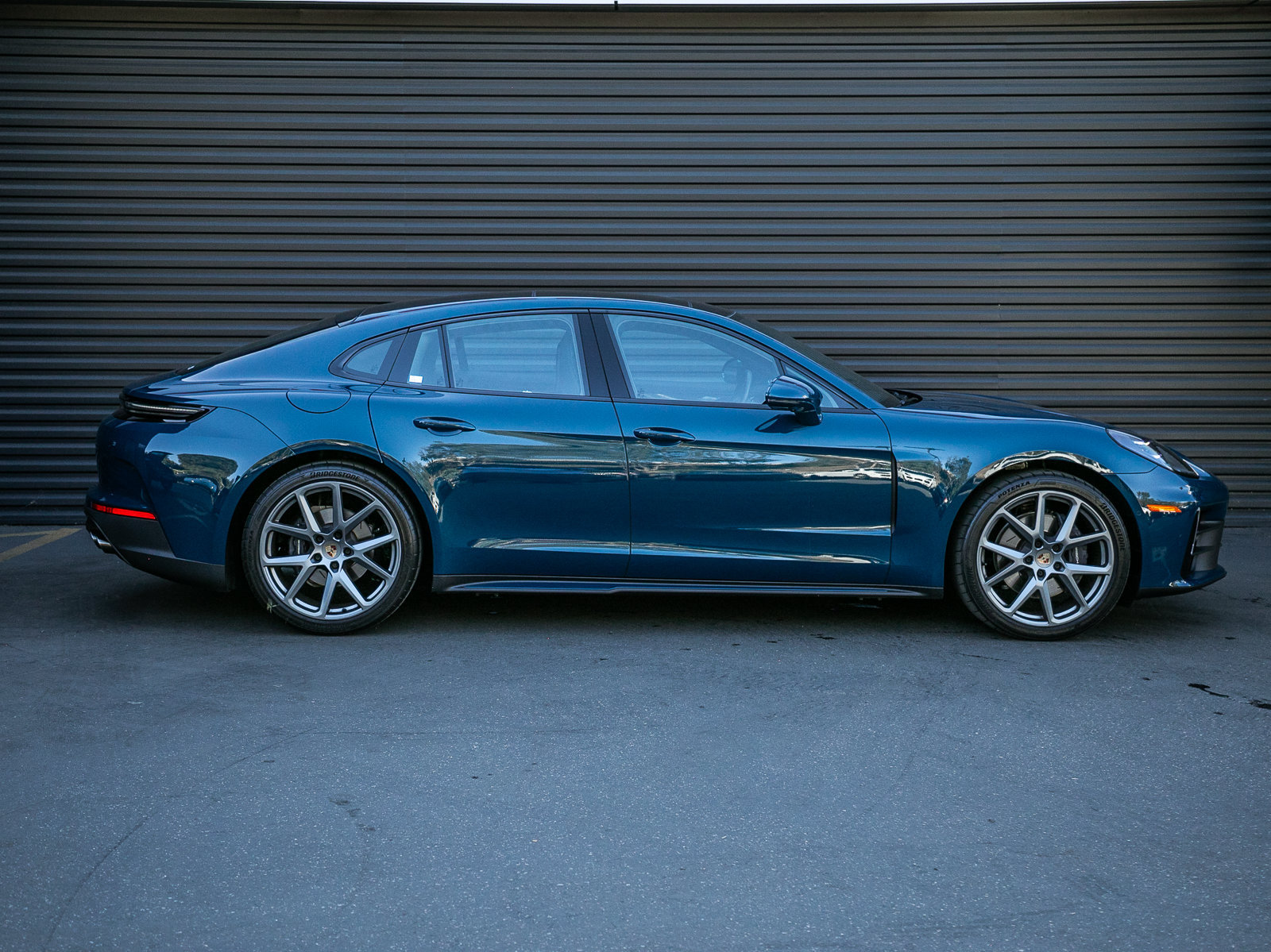 Certified 2026 Porsche Panamera image 8
