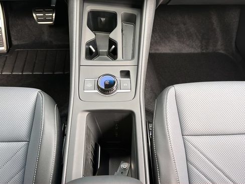 New 2026 Volkswagen Tiguan SE R-Line FWD image 19