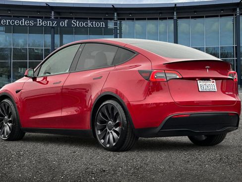 Used 2021 Tesla Model Y Performance image 6