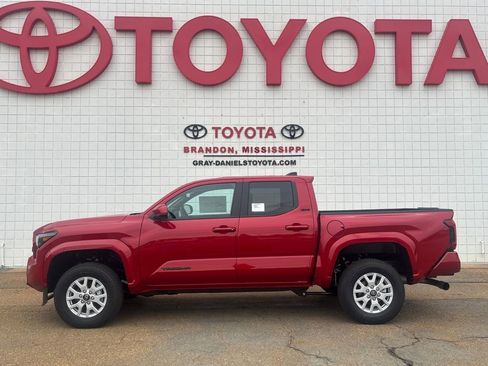 New 2026 Toyota Tacoma SR5 image 3