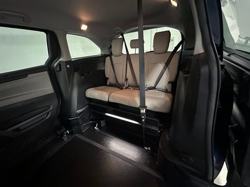Used 2021 Honda Odyssey EX-L image 17