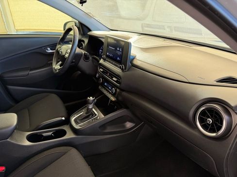 Used 2022 Hyundai Kona SEL w/ Convenience Package image 11