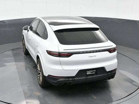 Certified 2023 Porsche Cayenne Platinum Edition AWD/4WD image 28
