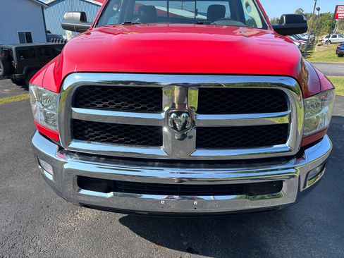 Used 2018 RAM 2500 SLT w/ Popular Equipment Group image 9