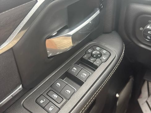 New 2025 RAM 2500 Laramie image 21