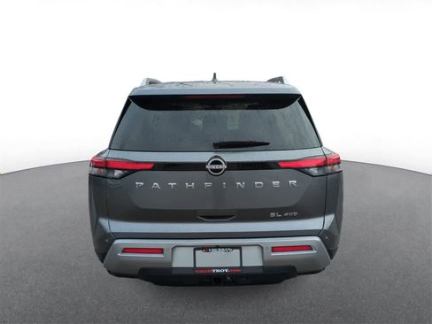 Used 2023 Nissan Pathfinder SL image 7