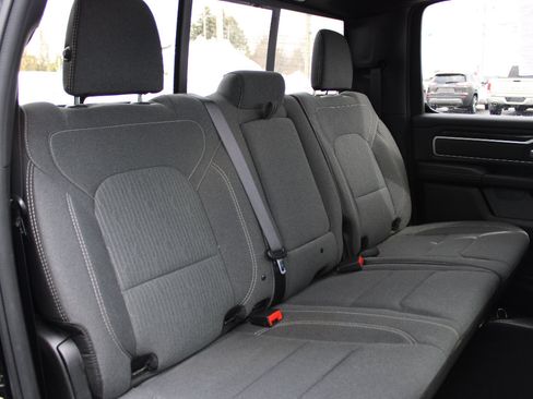 Certified 2022 RAM 1500 Big Horn image 28