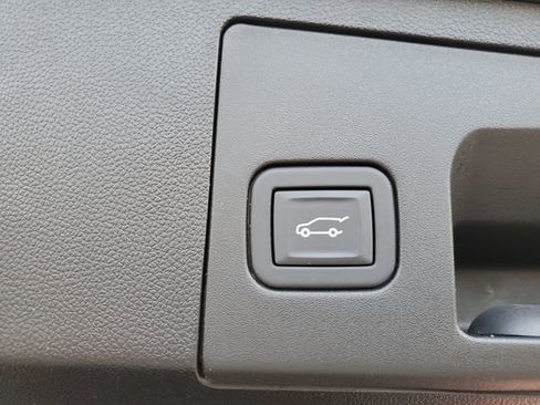 Certified 2024 Cadillac XT4 Premium Luxury w/ Cold Weather Package image 30