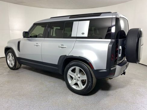 Used 2020 Land Rover Defender 110 SE AWD/4WD image 7