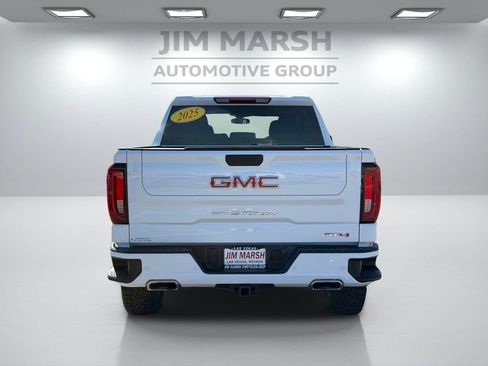 Used 2025 GMC Sierra 1500 AT4 image 5