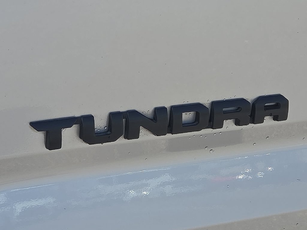 Used 2024 Toyota Tundra Limited AWD/4WD image 11