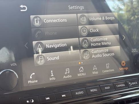 Used 2023 Nissan Pathfinder SL AWD/4WD image 30