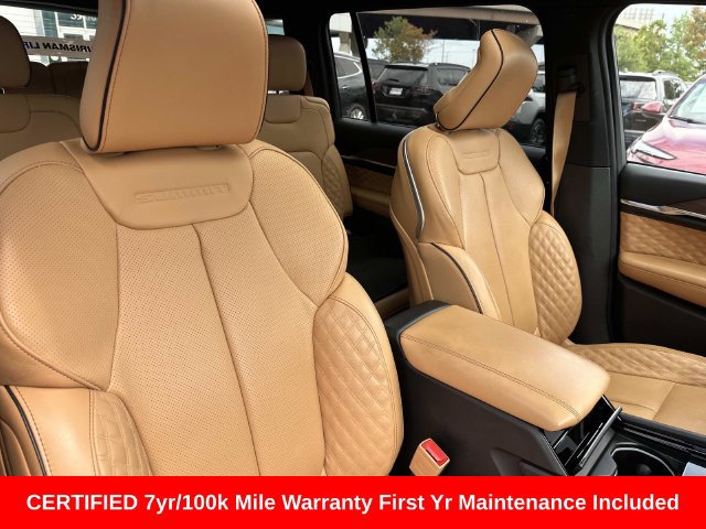 Certified 2024 Jeep Grand Cherokee L Summit AWD/4WD image 11