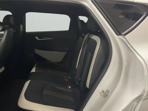 Used 2023 Kia EV6 GT-Line RWD image 11
