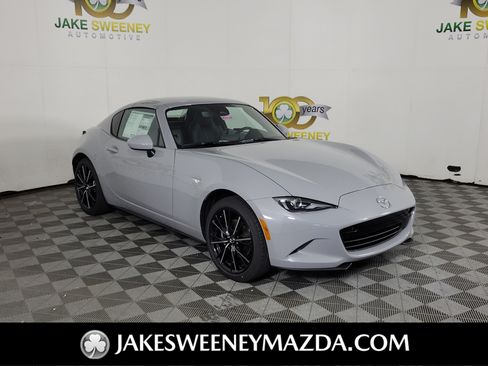 New 2026 MAZDA MX-5 Miata RF Grand Touring RWD image 1