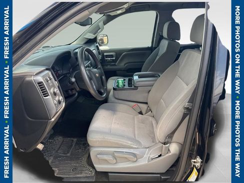 Used 2018 Chevrolet Silverado 1500 Custom w/ Custom Convenience Package AWD/4WD image 1